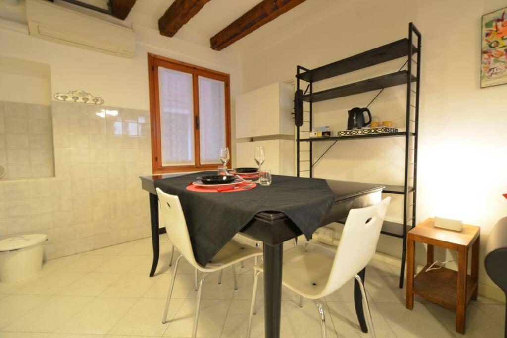 Carlo's By Venicevillas Apartment *